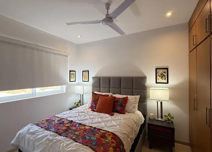 Cozy And Close To Town - Olas 243