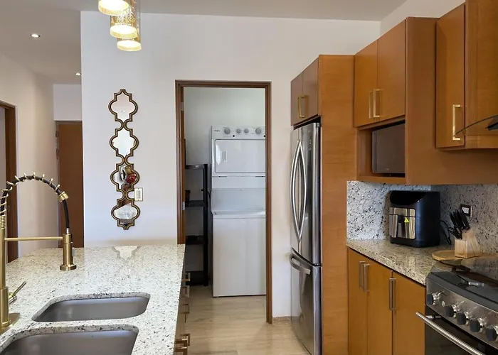 Cozy And Close To Town - Olas 243 * Cabo San Lucas